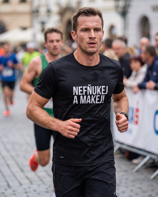 Prémiové pánské funkční sportovní tričko ActiveDry – Nefňukej a makej